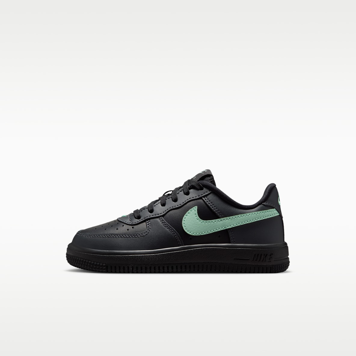 Black Air Force 1 Low Top Shoes. Nike.com